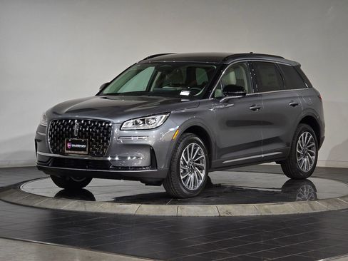 New 2026 Lincoln Corsair Reserve image 4