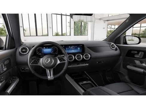 New 2026 Mercedes-Benz GLA 250 GLA 250 image 3