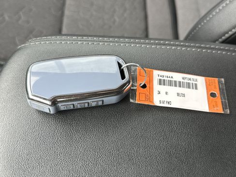 Used 2024 Kia Seltos S FWD image 36