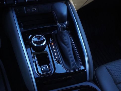 New 2026 Chevrolet Colorado ZR2 w/ Technology Package image 21