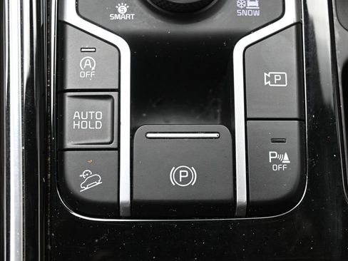 Used 2023 Kia Sorento SX AWD/4WD image 28