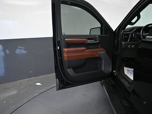 Used 2023 GMC Sierra 1500 Denali Ultimate AWD/4WD image 24