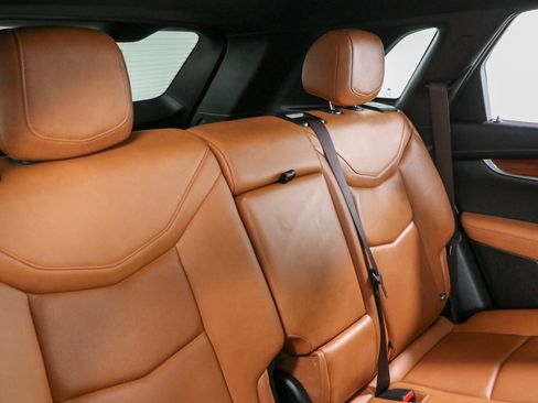 Used 2022 Cadillac XT5 Premium Luxury AWD/4WD image 29