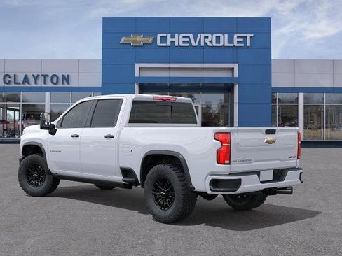 New 2026 Chevrolet Silverado 2500 ZR2 AWD/4WD image 3