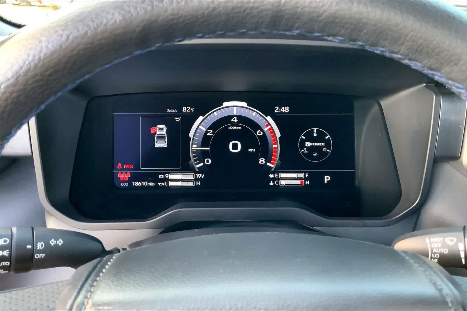 Used 2025 Toyota Tundra Platinum AWD/4WD image 26