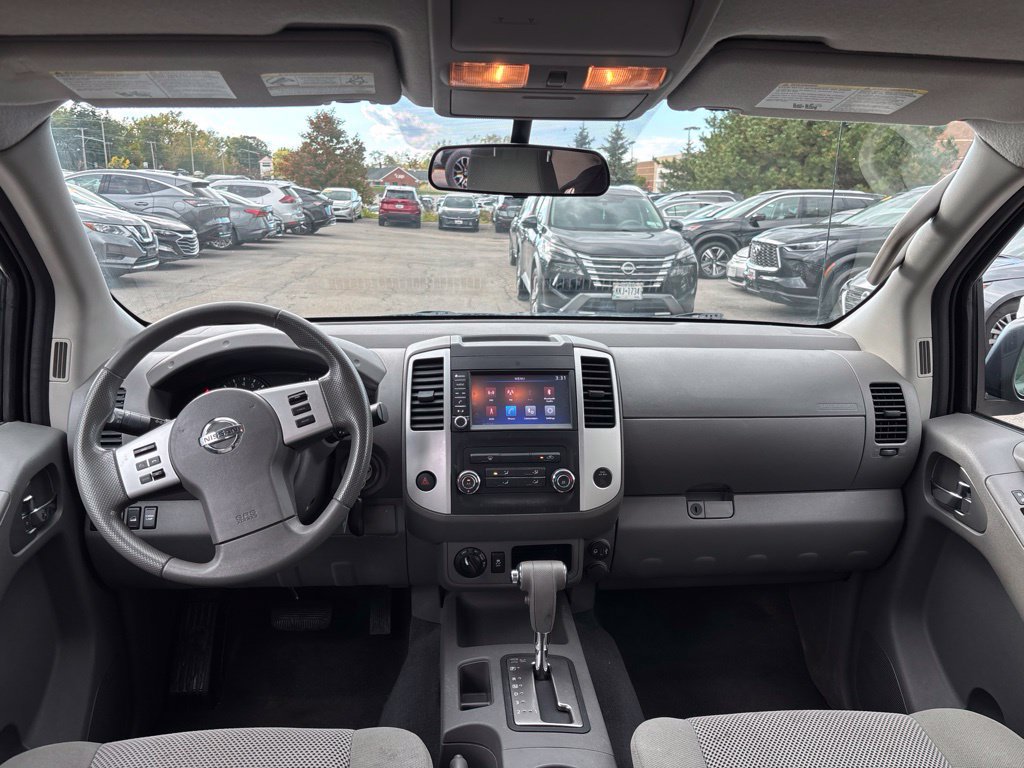 Used 2019 Nissan Frontier SV AWD/4WD image 13