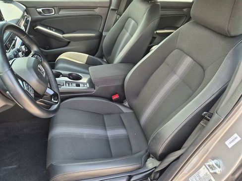 Used 2025 Honda Civic Sport image 16