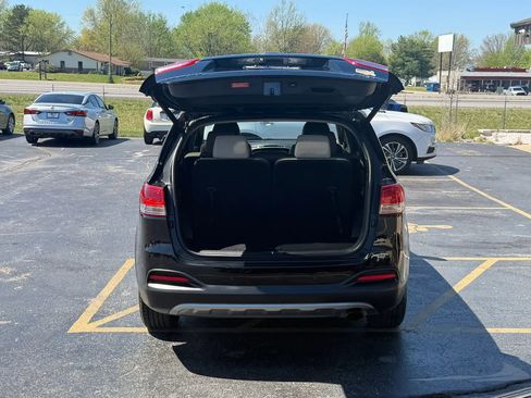 Used 2018 Kia Sorento EX FWD image 34