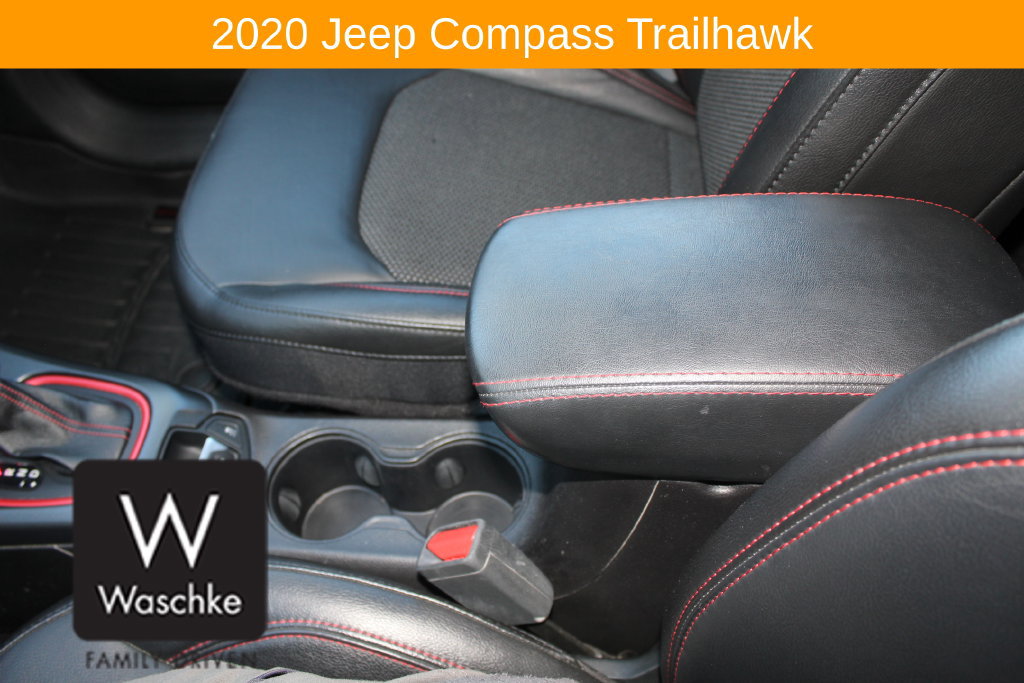 Used 2020 Jeep Compass Trailhawk w/ Popular Equipment Group AWD/4WD image 32