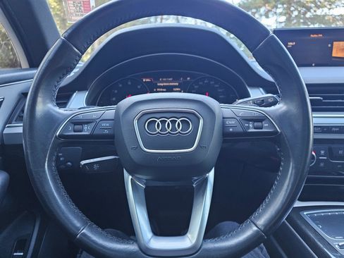 Used 2019 Audi Q7 2.0T Premium w/ Convenience Package AWD/4WD image 22