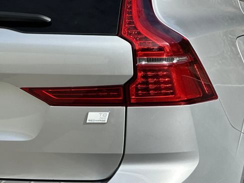 Used 2021 Volvo XC60 T8 Inscription Expression w/ Advanced Package AWD/4WD image 35