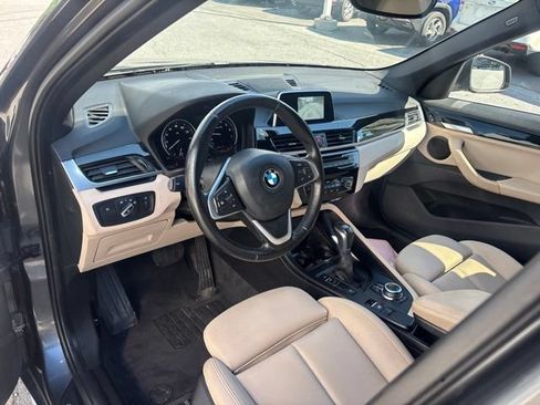 Used 2018 BMW X1 xDrive28i w/ Convenience Package AWD/4WD image 9