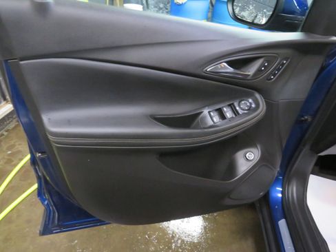 Used 2023 Buick Encore GX Essence w/ Experience Buick Package image 15