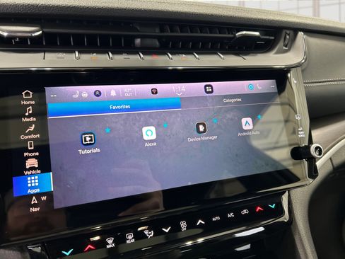 New 2026 Jeep Grand Cherokee L 4WD image 34