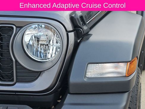 Used 2025 Jeep Wrangler Sport image 10