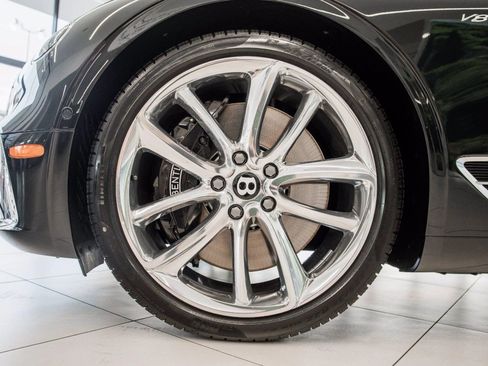 Used 2021 Bentley Continental GT image 36