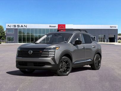 New 2026 Nissan Kicks SR w/ Cold Weather Package