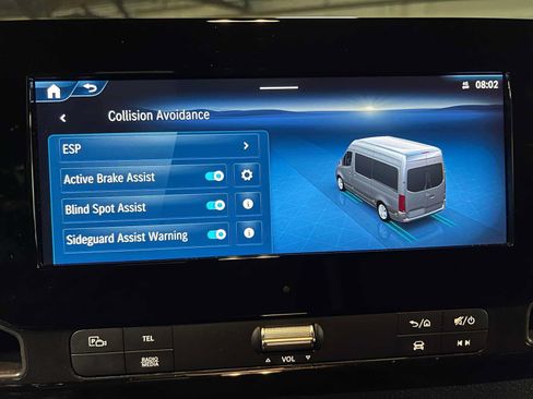 Used 2025 Mercedes-Benz Sprinter 2500 image 25