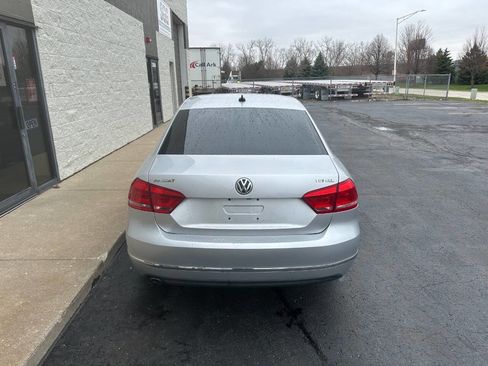 Used 2014 Volkswagen Passat TDI SEL Premium image 7