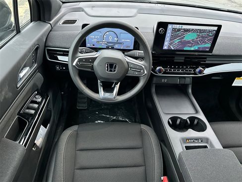 New 2025 Honda Prologue EX image 19
