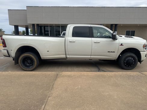 Used 2023 RAM 3500 Laramie w/ Night Edition image 3