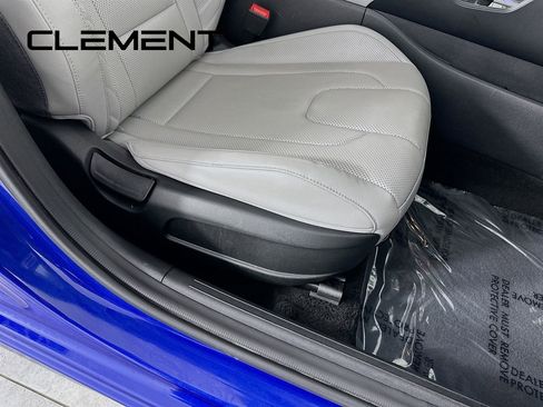 Used 2024 Hyundai Elantra Limited FWD image 34