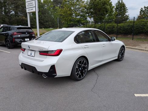 New 2026 BMW 330i Sedan w/ M Sport Package RWD image 3