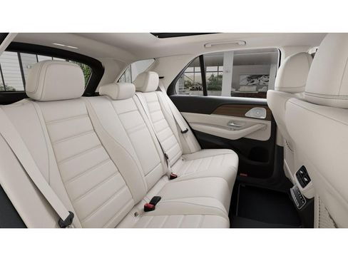 New 2026 Mercedes-Benz GLE 450 4MATIC image 5