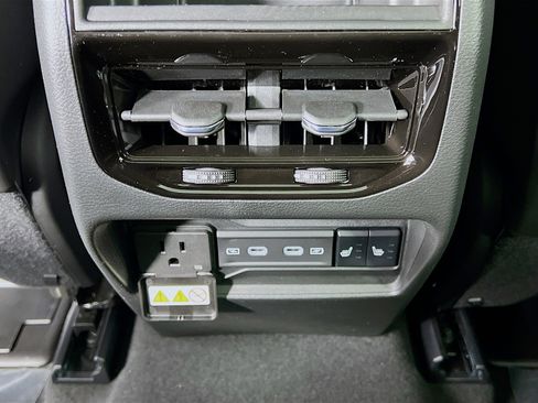 New 2026 Jeep Grand Cherokee Limited Reserve image 27