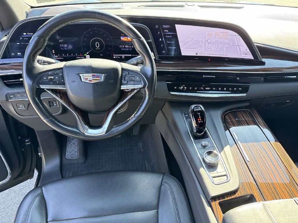Used 2023 Cadillac Escalade ESV Luxury AWD/4WD image 29