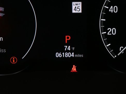 Used 2018 Honda Accord Touring image 12