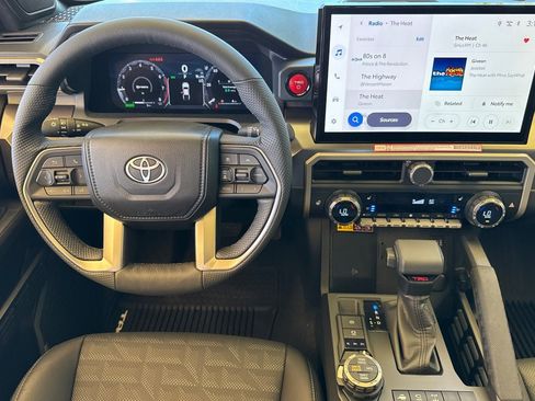 New 2026 Toyota Tacoma TRD Off-Road AWD/4WD image 17