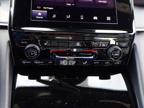 New 2025 Jeep Grand Cherokee Laredo X w/ Luxury Tech Group I image 20