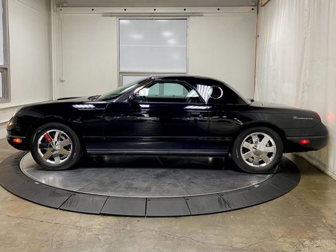 Used 2002 Ford Thunderbird RWD image 6