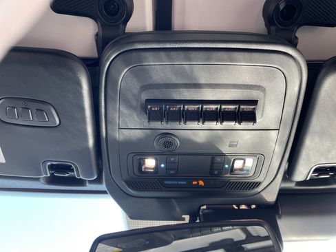 New 2025 Ford Bronco Raptor w/ Interior Carbon Fiber Pack image 59