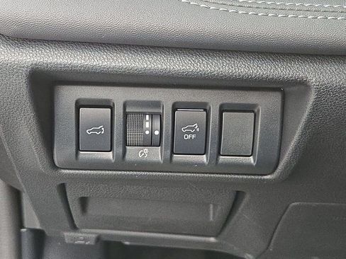 Used 2023 Subaru Outback Limited AWD/4WD image 26