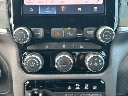 New 2026 RAM 1500 Big Horn AWD/4WD image 17