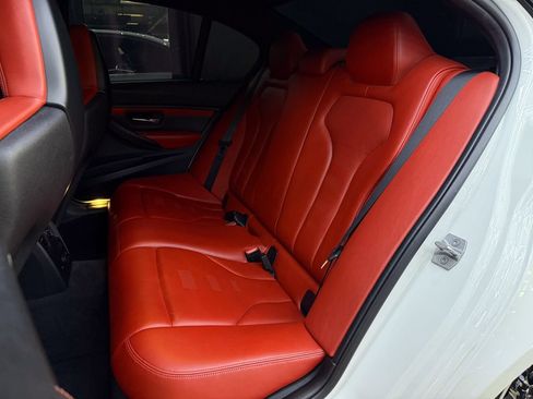 Used 2016 BMW M3 RWD image 19