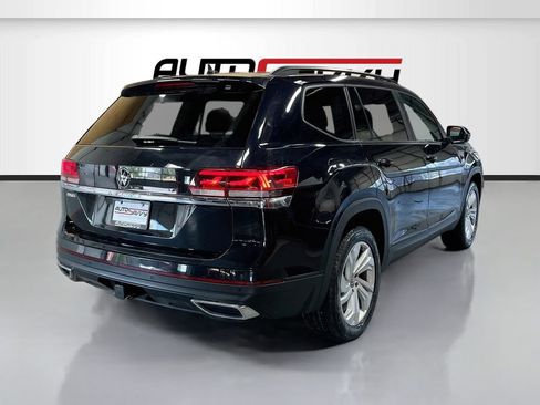 Used 2023 Volkswagen Atlas SE w/ Panoramic Sunroof Package AWD/4WD image 7