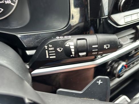 Used 2023 Nissan Pathfinder SL AWD/4WD image 22