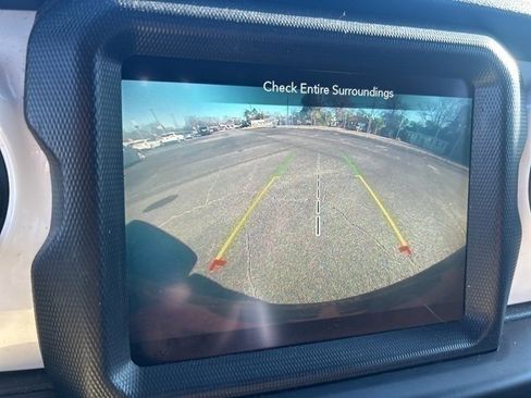 Used 2021 Jeep Wrangler Sport image 10