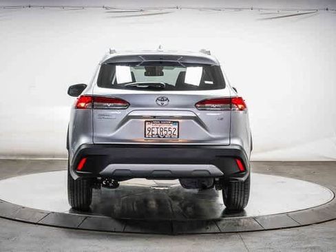 Certified 2023 Toyota Corolla Cross LE image 4