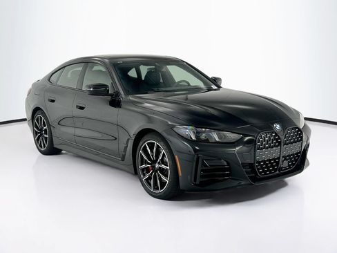 New 2026 BMW 430i w/ M Sport Package RWD image 3