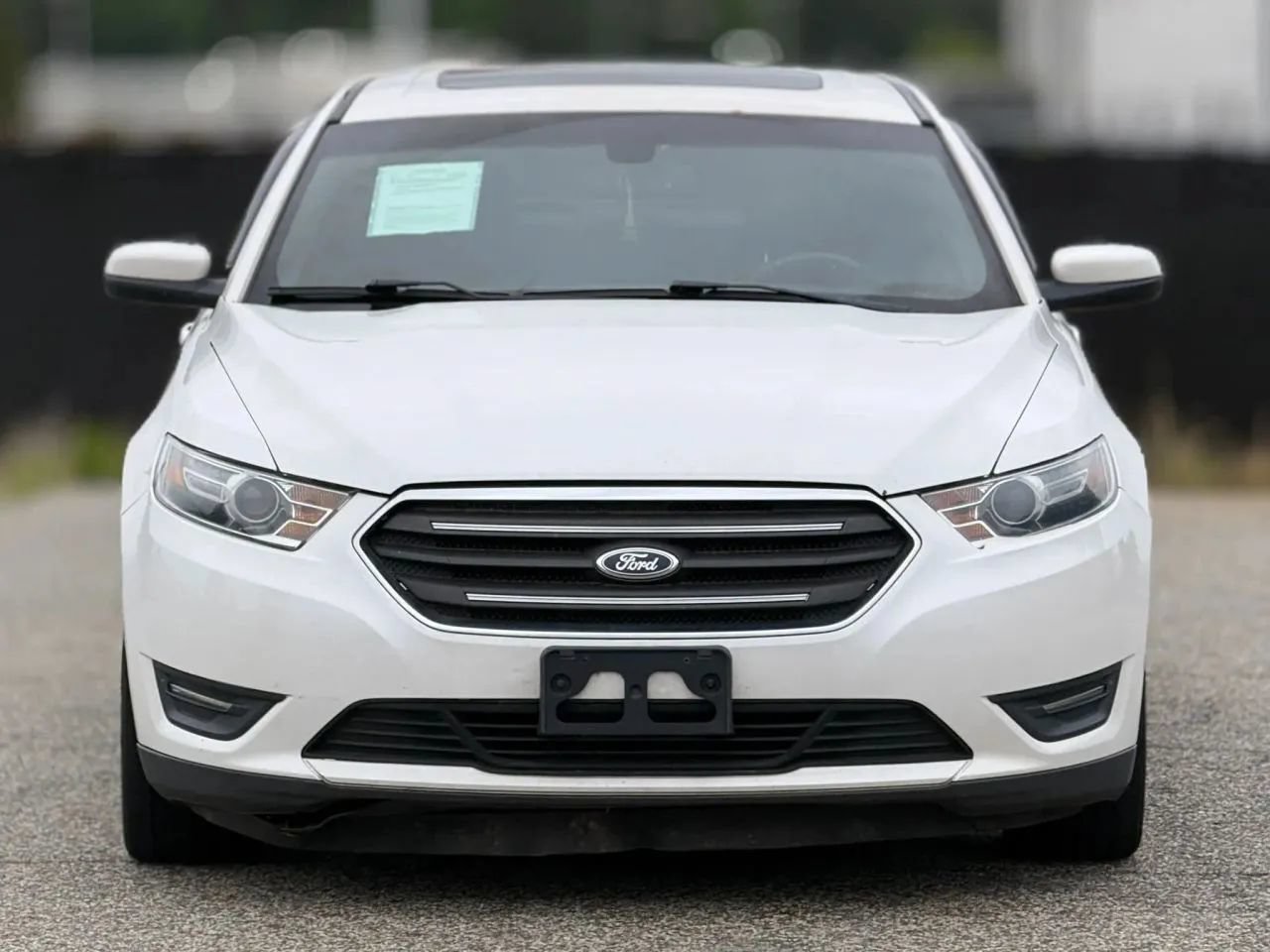Used 2014 Ford Taurus SEL w/ Equipment Group 201A AWD/4WD image 5