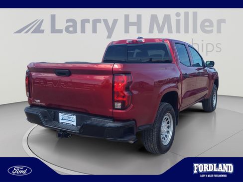 Used 2026 Chevrolet Colorado W/T w/ Advanced Trailering Package AWD/4WD image 5