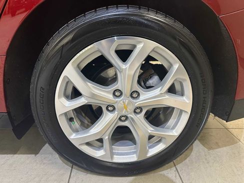 Used 2017 Chevrolet Volt Premier w/ Driver Confidence II Package image 8