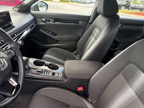 Certified 2025 Honda Civic Sport image 13