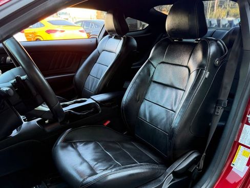 Used 2020 Ford Mustang Premium RWD image 25