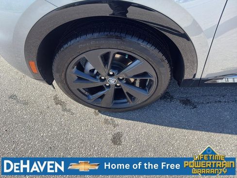 Used 2023 Buick Envision Essence w/ Sport Touring Package AWD/4WD image 10
