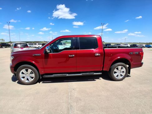 Used 2019 Ford F150 Platinum w/ Equipment Group 701A Luxury AWD/4WD image 5